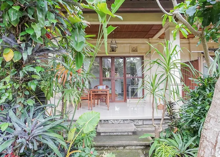 ベッド・アンド・ブレックファスト Matahari House